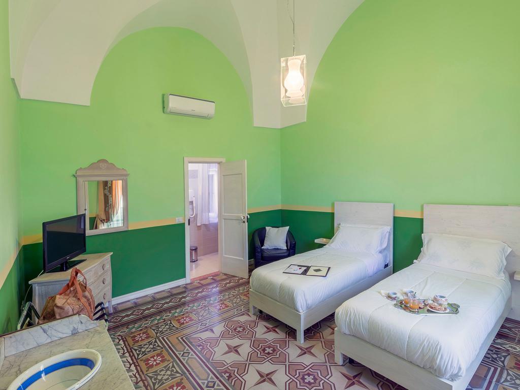 La Naca Della Taranta B&B Galatina Exterior photo